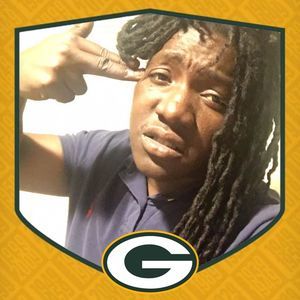 Meet your Posher, Elliott